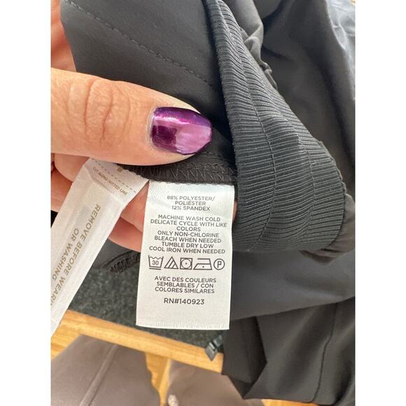 Lou & Grey NWT Black Comfort Stretch Lightweight Straight Leg Pants, XL - Picture 5 of 5